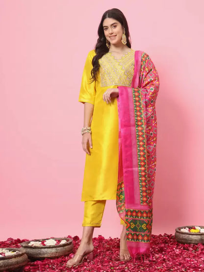 Women Yellow Silk Blend Kurta Pant Dupatta Set