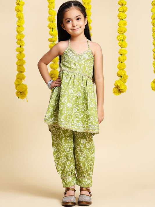 Girls Floral Printed Empire Gotta Patti Pure Cotton Kurta With Salwar