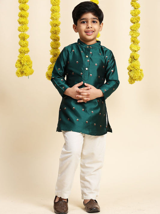 Boys Ethnic Motifs Embroidered Band Collar Zari Kurta with Trousers