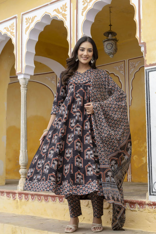 Women Pure Cotton Kurta Pant Dupatta Set