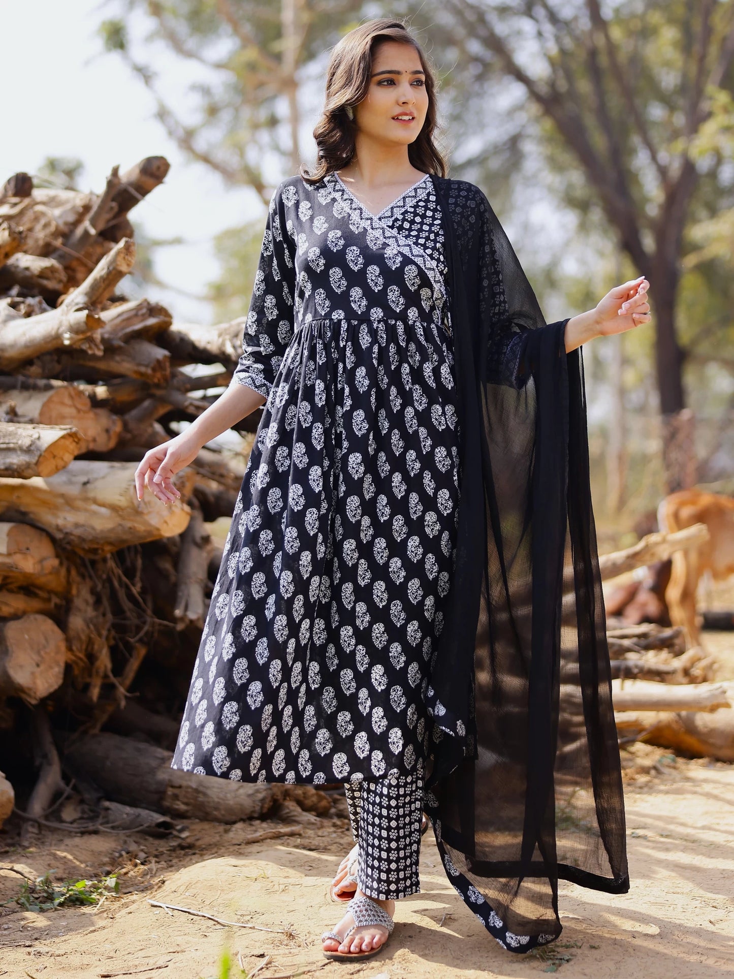 Women Viscose Rayon Kurta Palazzo Dupatta Set