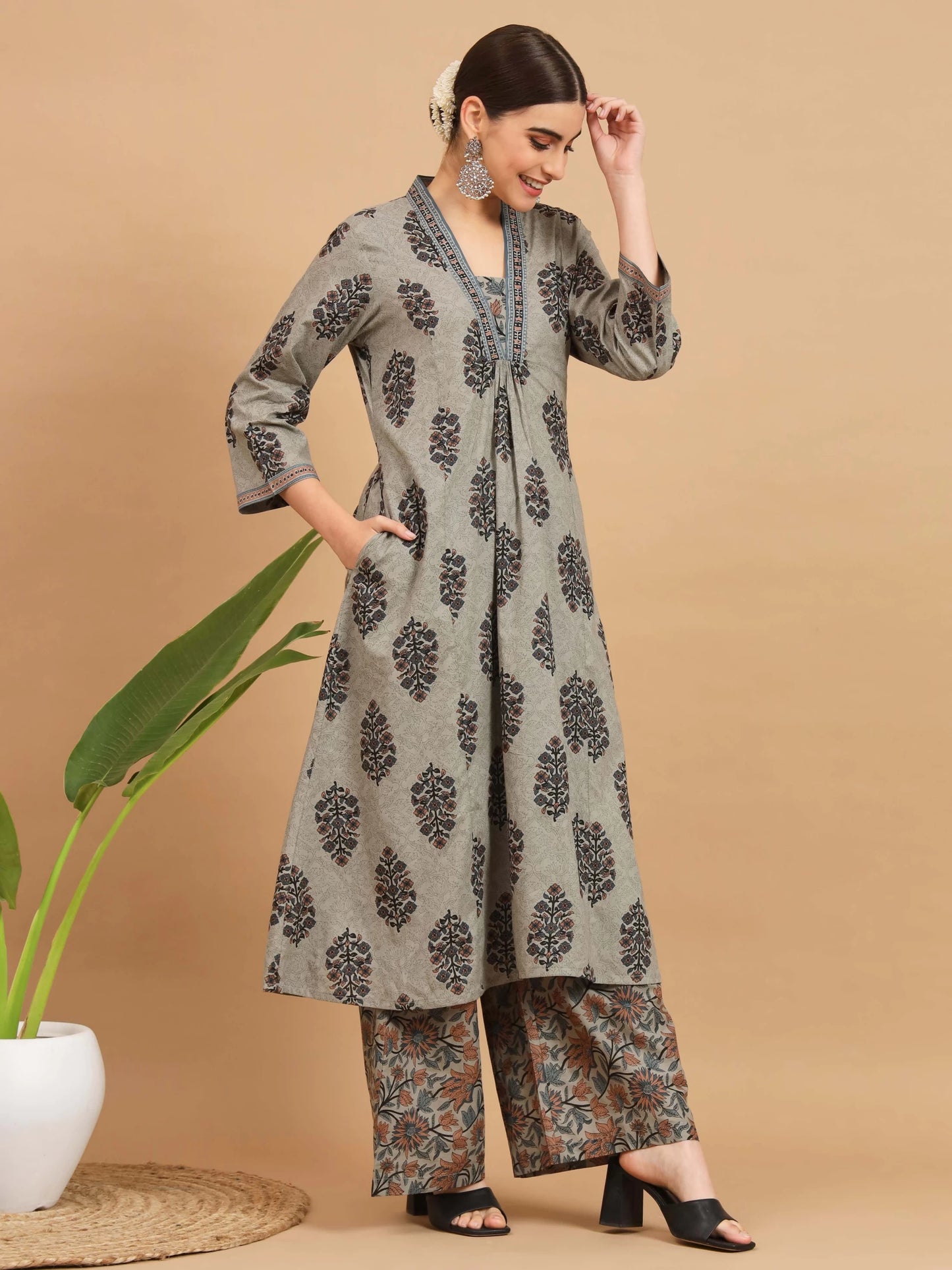 Women Pure Cotton Kurta Palazzo Dupatta Set