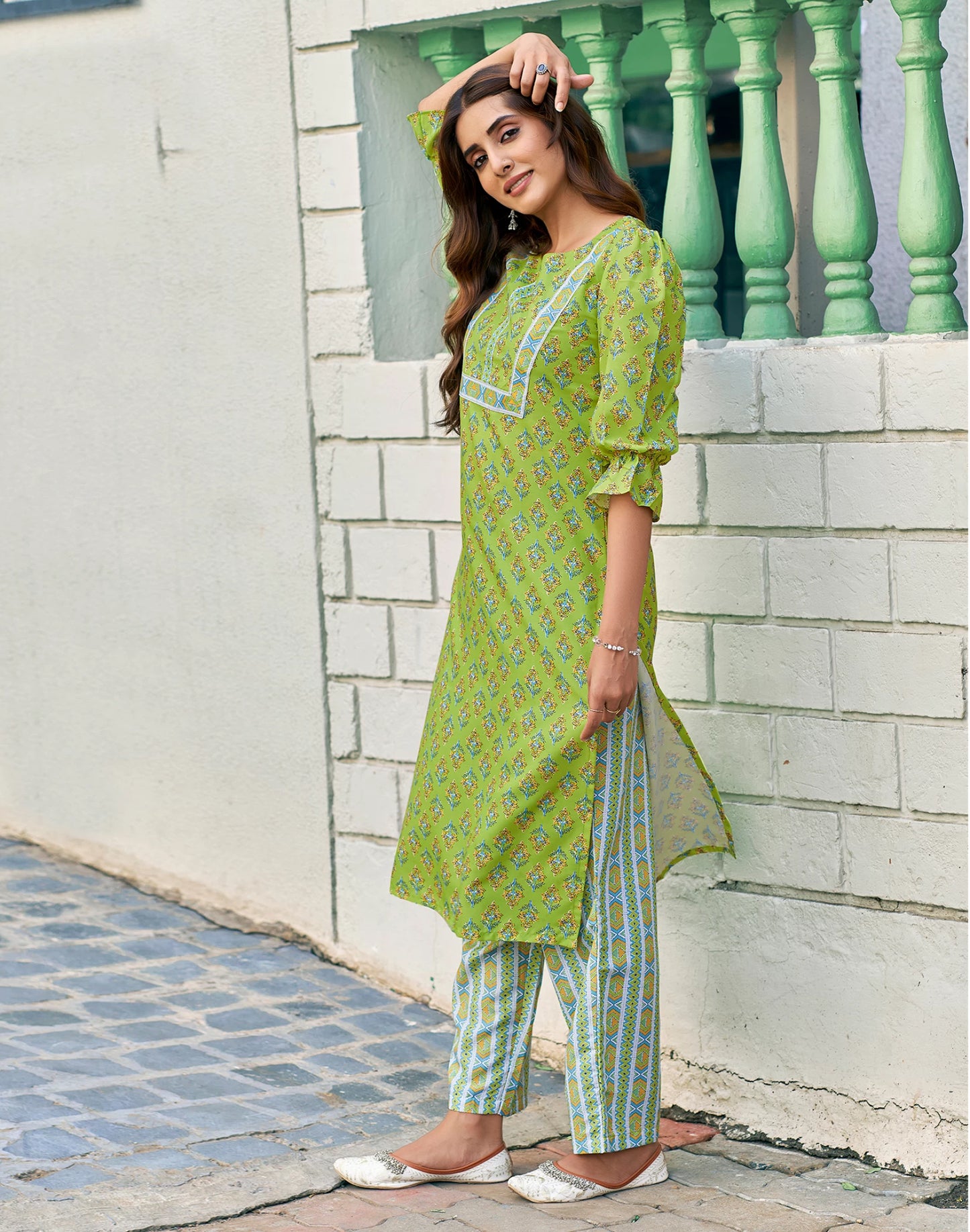 Women Viscose Rayon Kurta Pant Dupatta Set