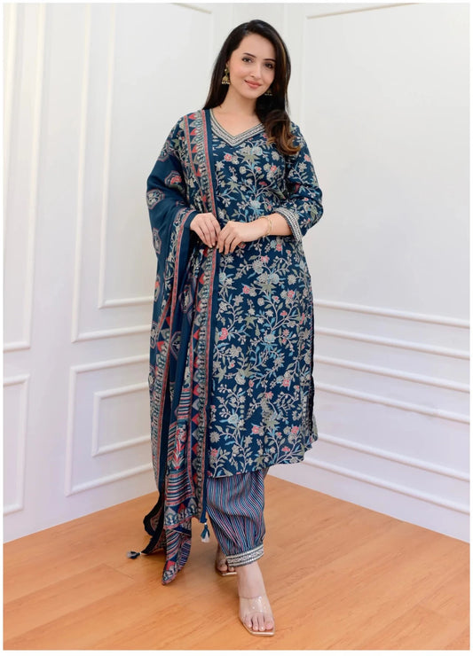 Women Viscose Rayon Kurta Pant Dupatta Set