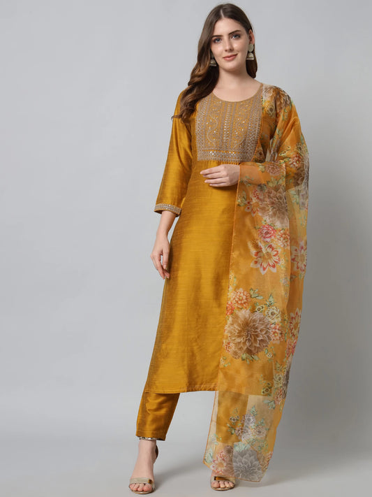 Women Silk Blend Kurta Pant Set