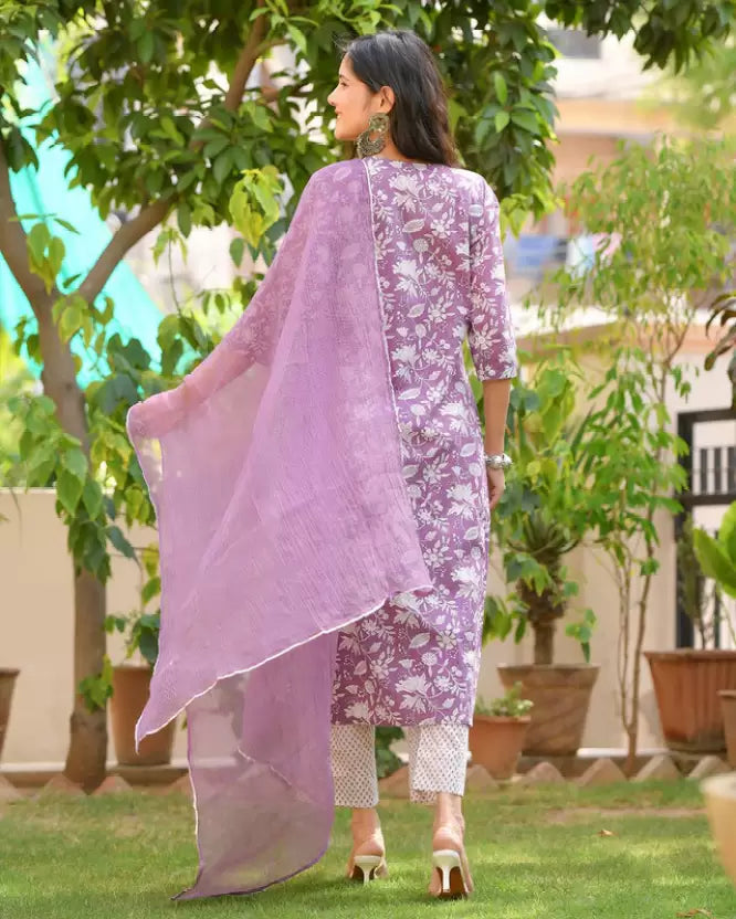 Women Purple Viscose Rayon Kurta Pant Dupatta Set