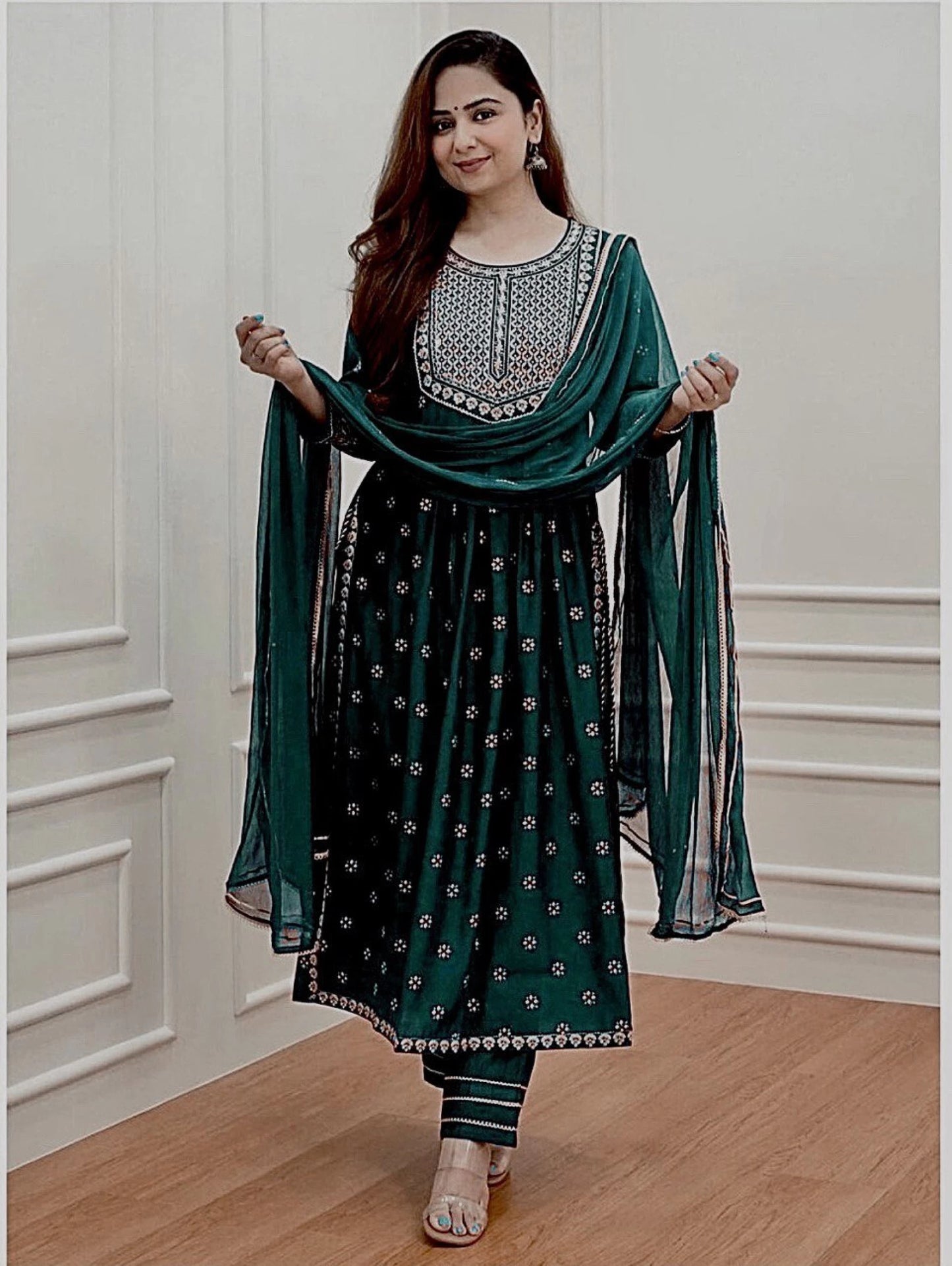 Embroidered Green Kurta, Trouser/Pant & Dupatta Set