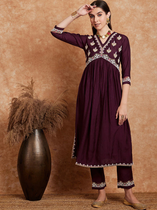 Ethnic Motifs Embroidered A-Line Kurta With Trouser