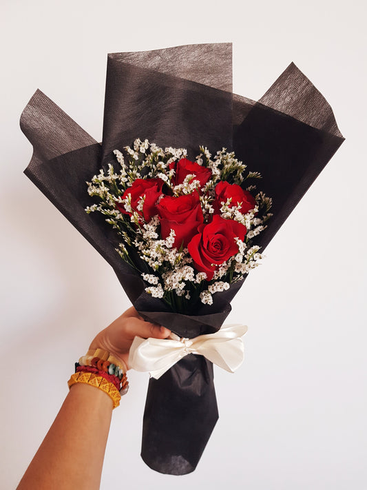 Black Royale, the red & black bouquet