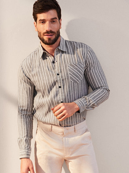 Men Striped Single Sleeve Pocket Shirt