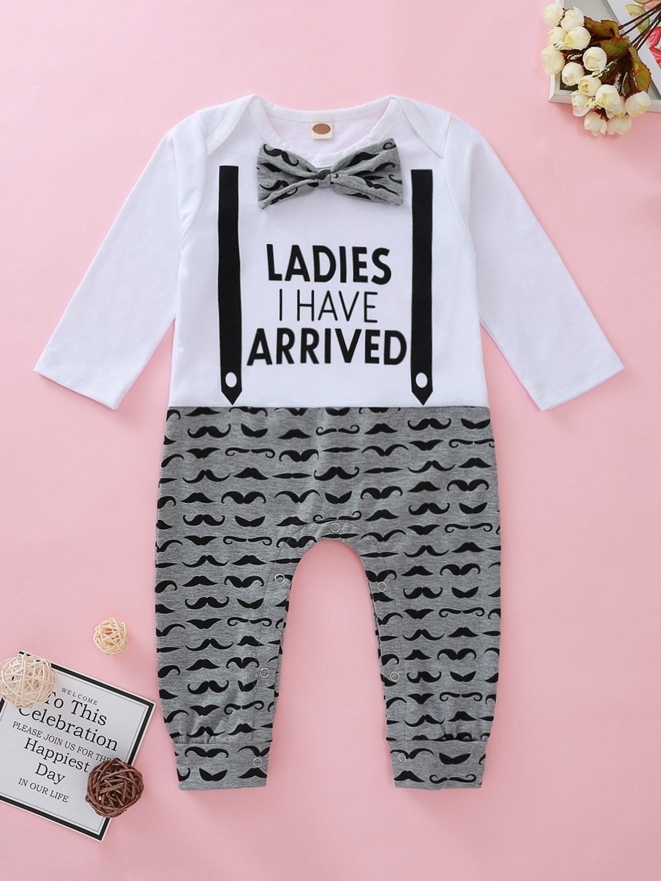 Baby Girl Slogan Graphic Bow Tie Spliced Jumpsuit