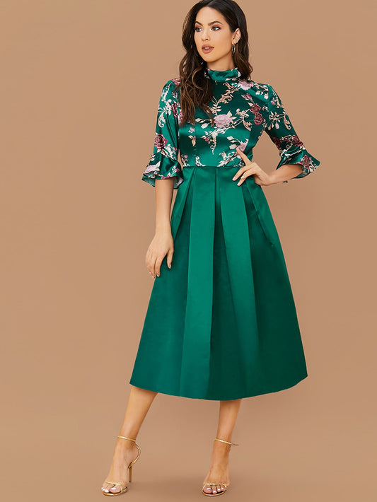 Floral Print Bell Sleeve Boxy Pleated Satin Dress