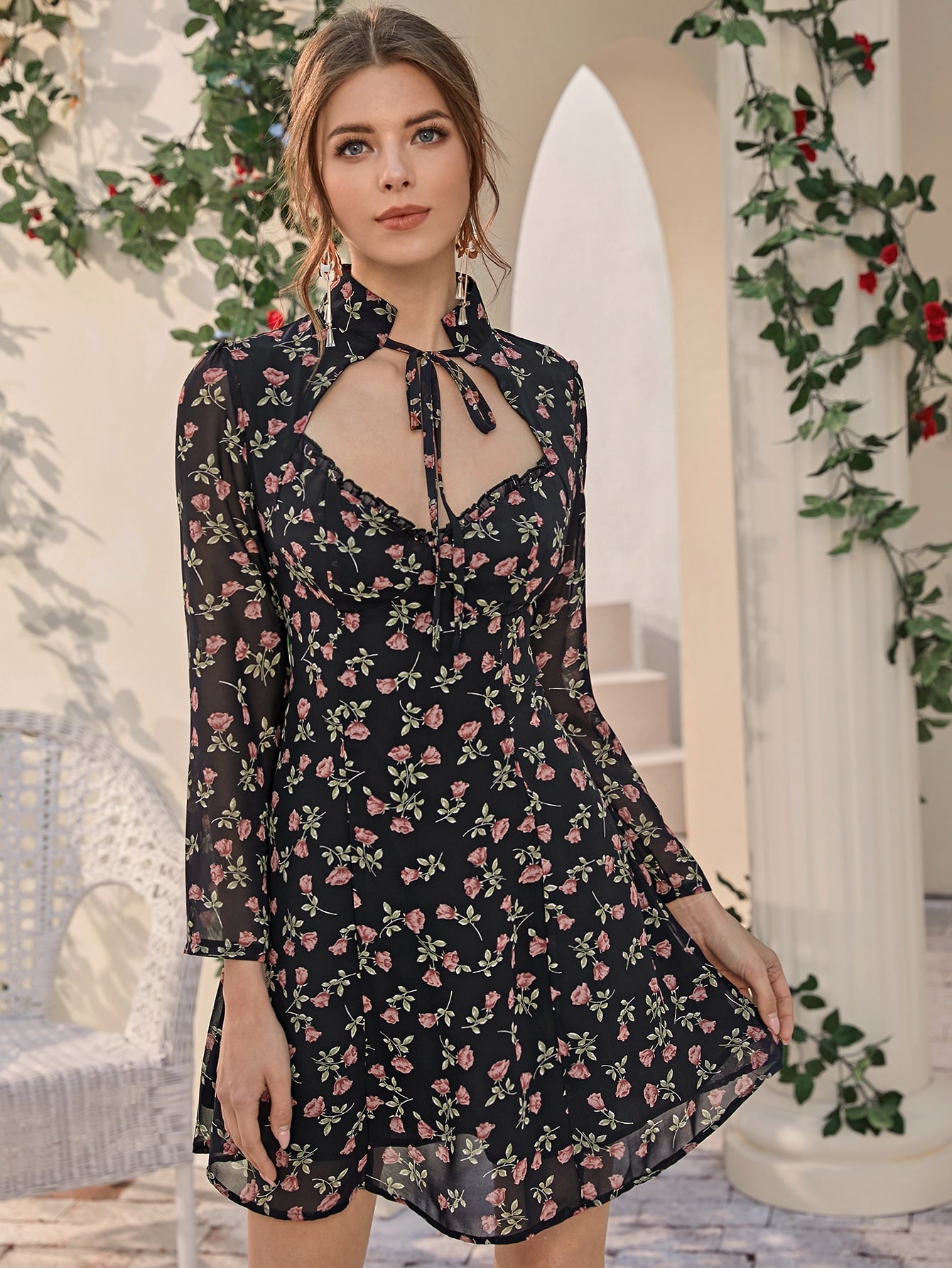 Sweetheart Neck Knot Floral A-line Dress