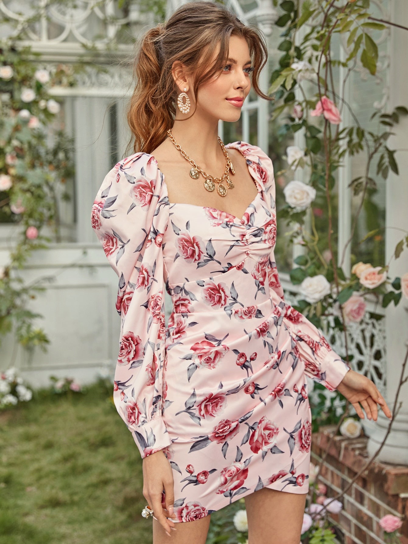 Floral Print Ruched Detail Sweetheart Dress