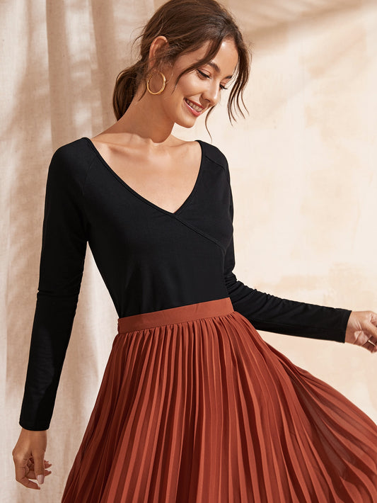 V-neck Raglan Sleeve Surplice Fitted Tee