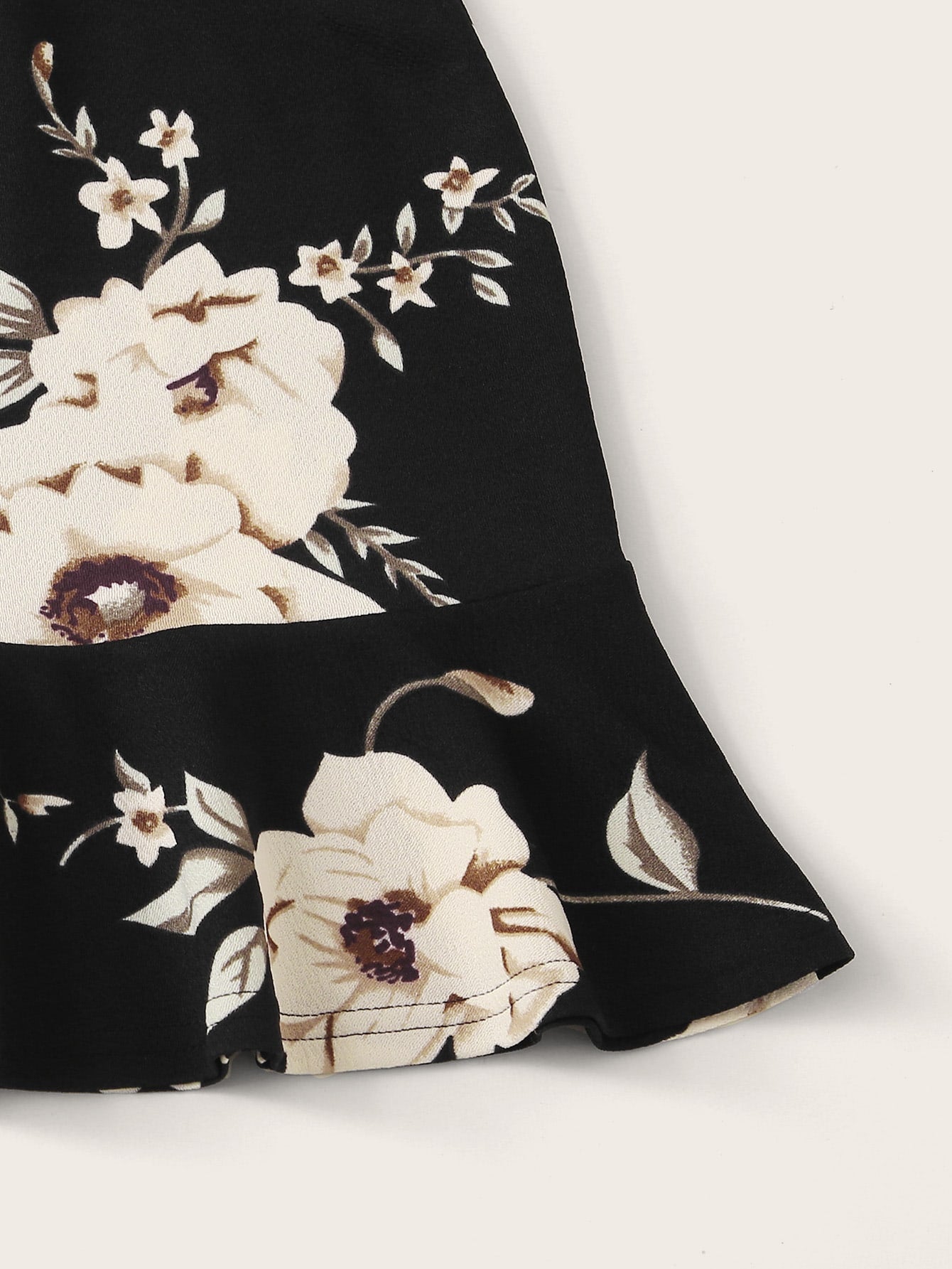 Scallop Trim Cami Top & Ruffle Hem Floral Skirt Set