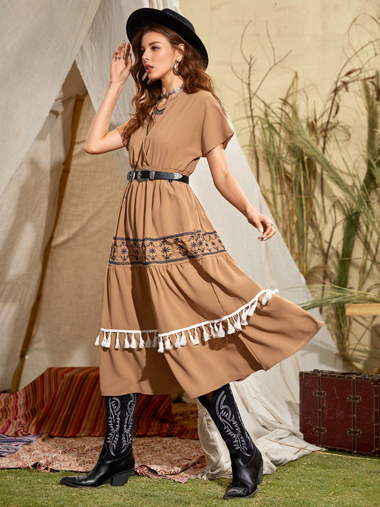 Floral Pattern Tassel Detail Dress Without Belt