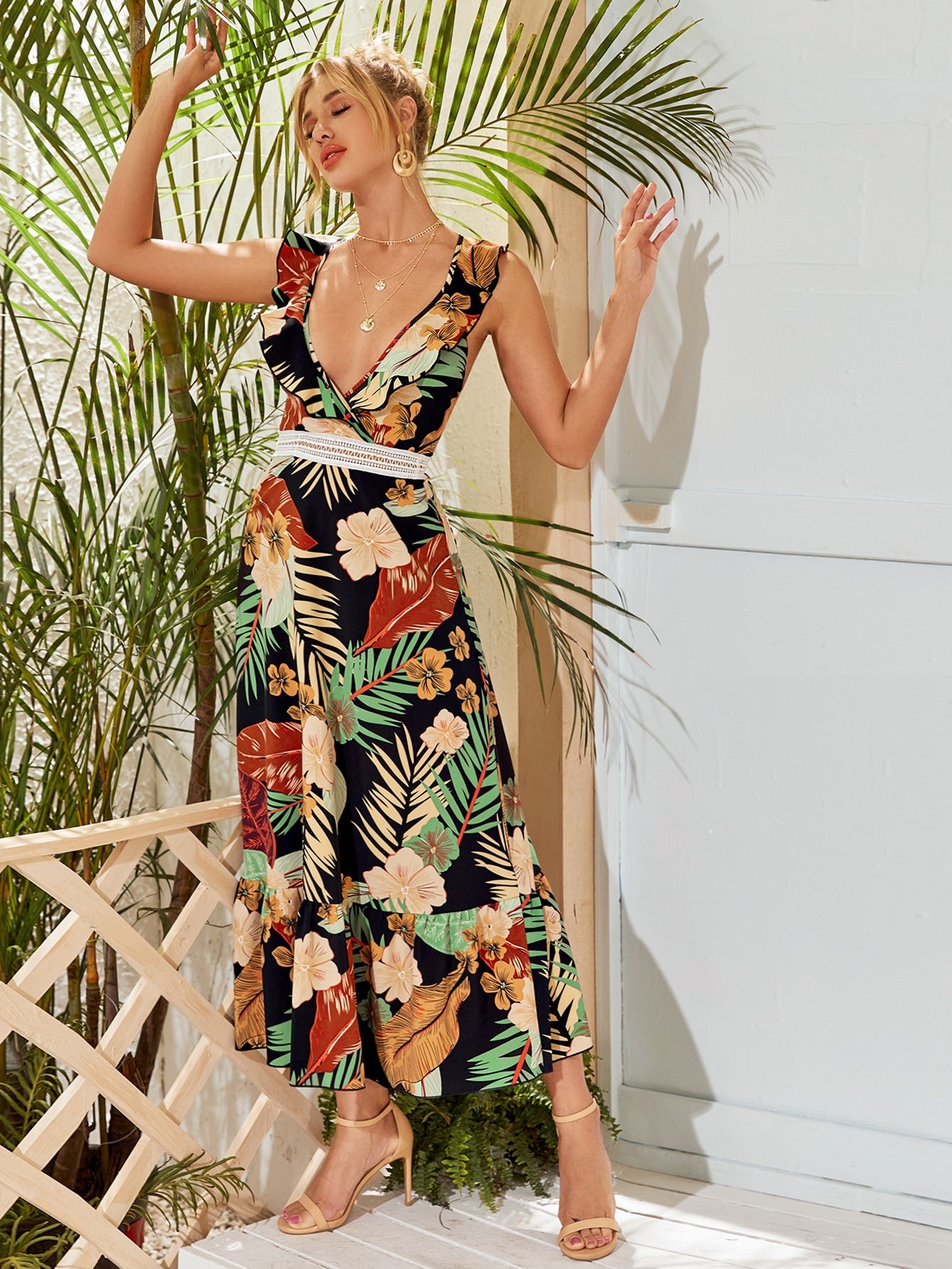 Lace Up Backless Flippy Hem Tropical Print Dress