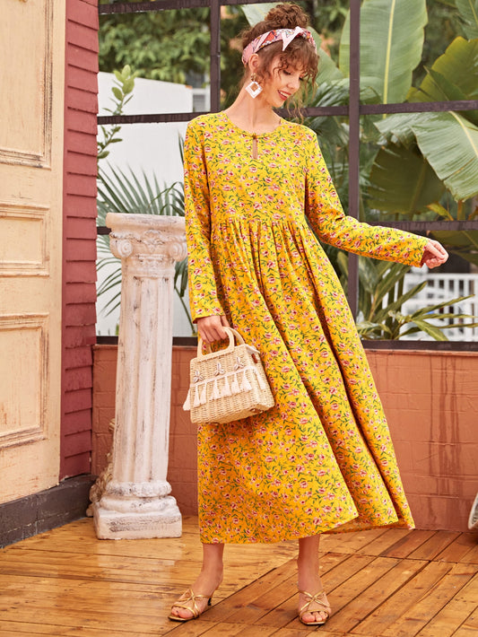 Ditsy Floral Print Smock Dress