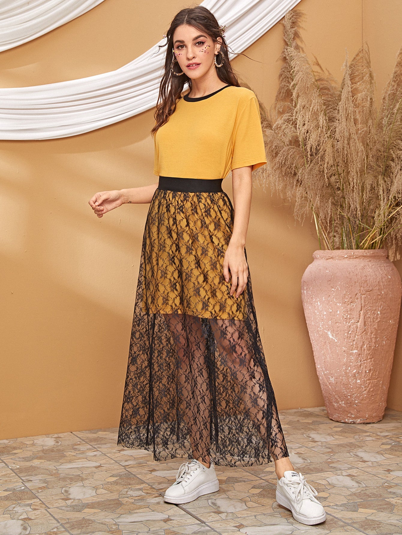 Contrast Binding Longline Tee & Sheer Lace Skirt