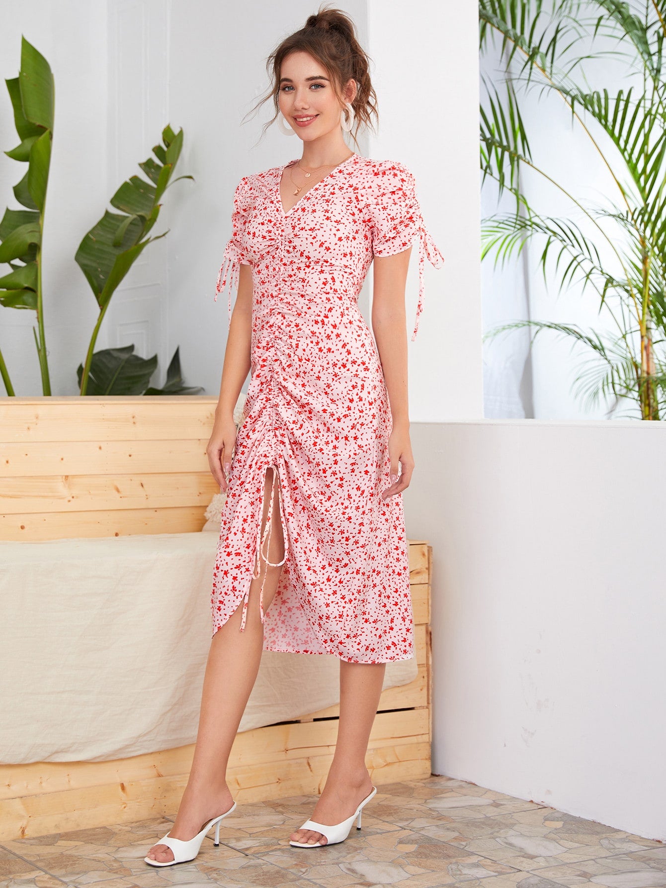 Ditsy Floral Ruched Knotted Dress