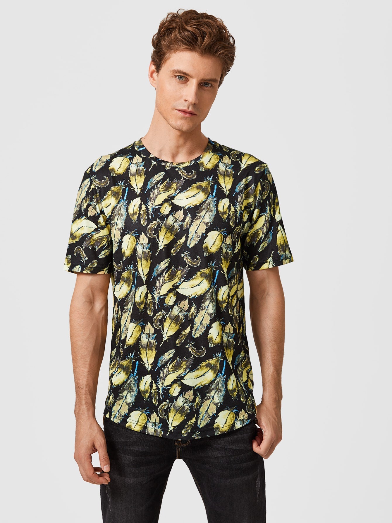 Men Allover Feather Print Top