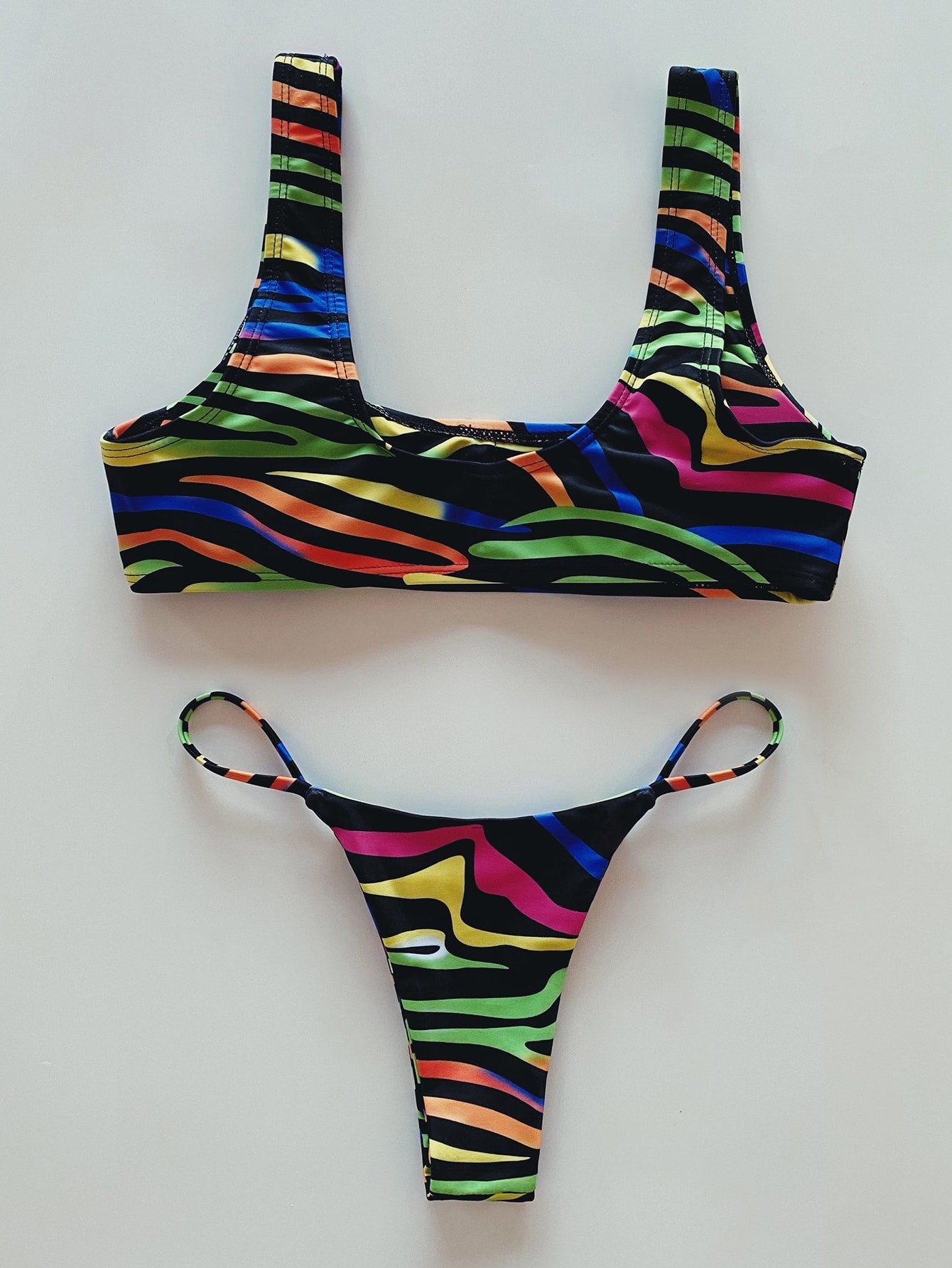 Graphic Print Thong Bikini Swimsuit