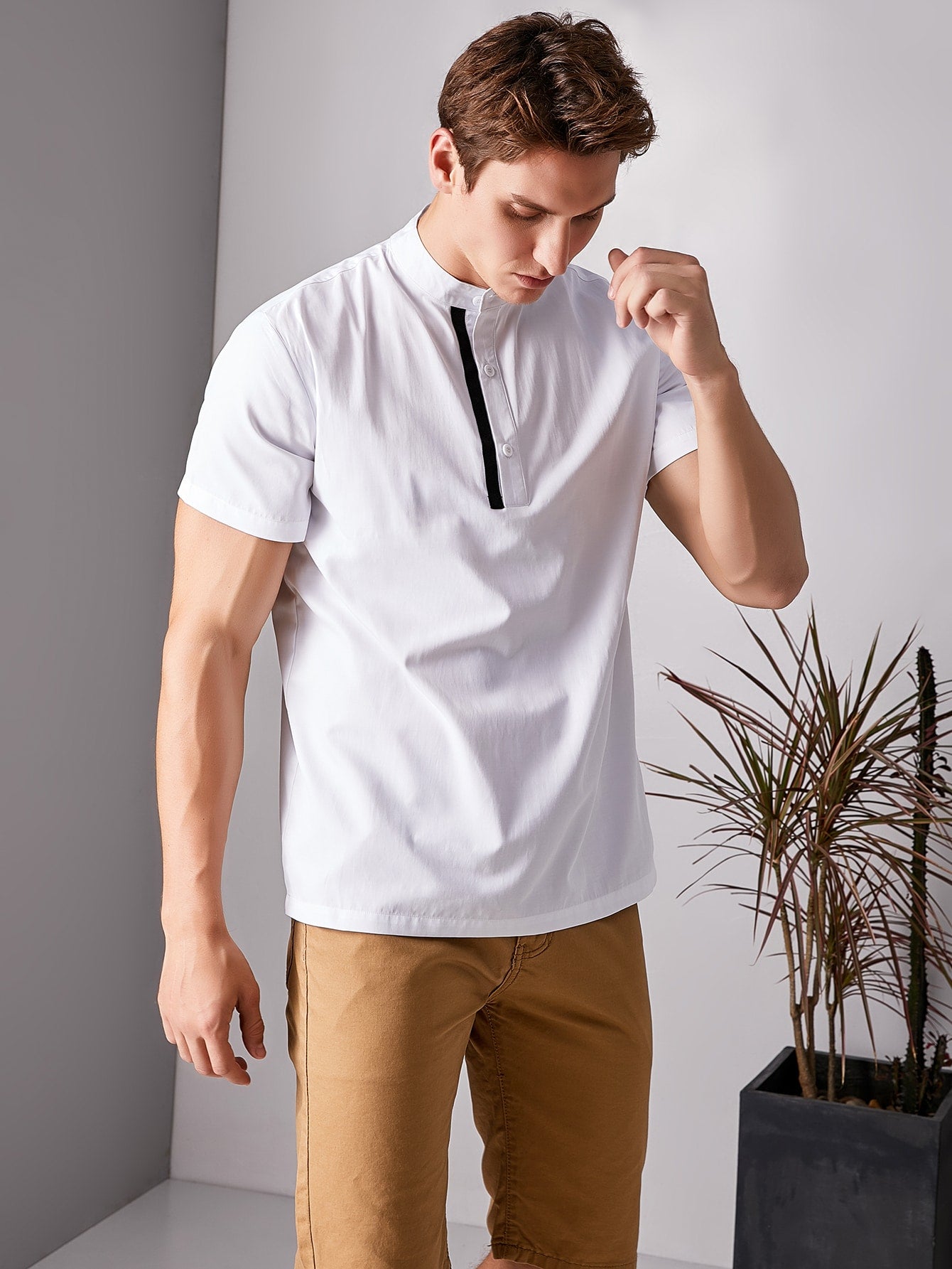 Men Stand Collar Contrast Tape Half Placket Shirt