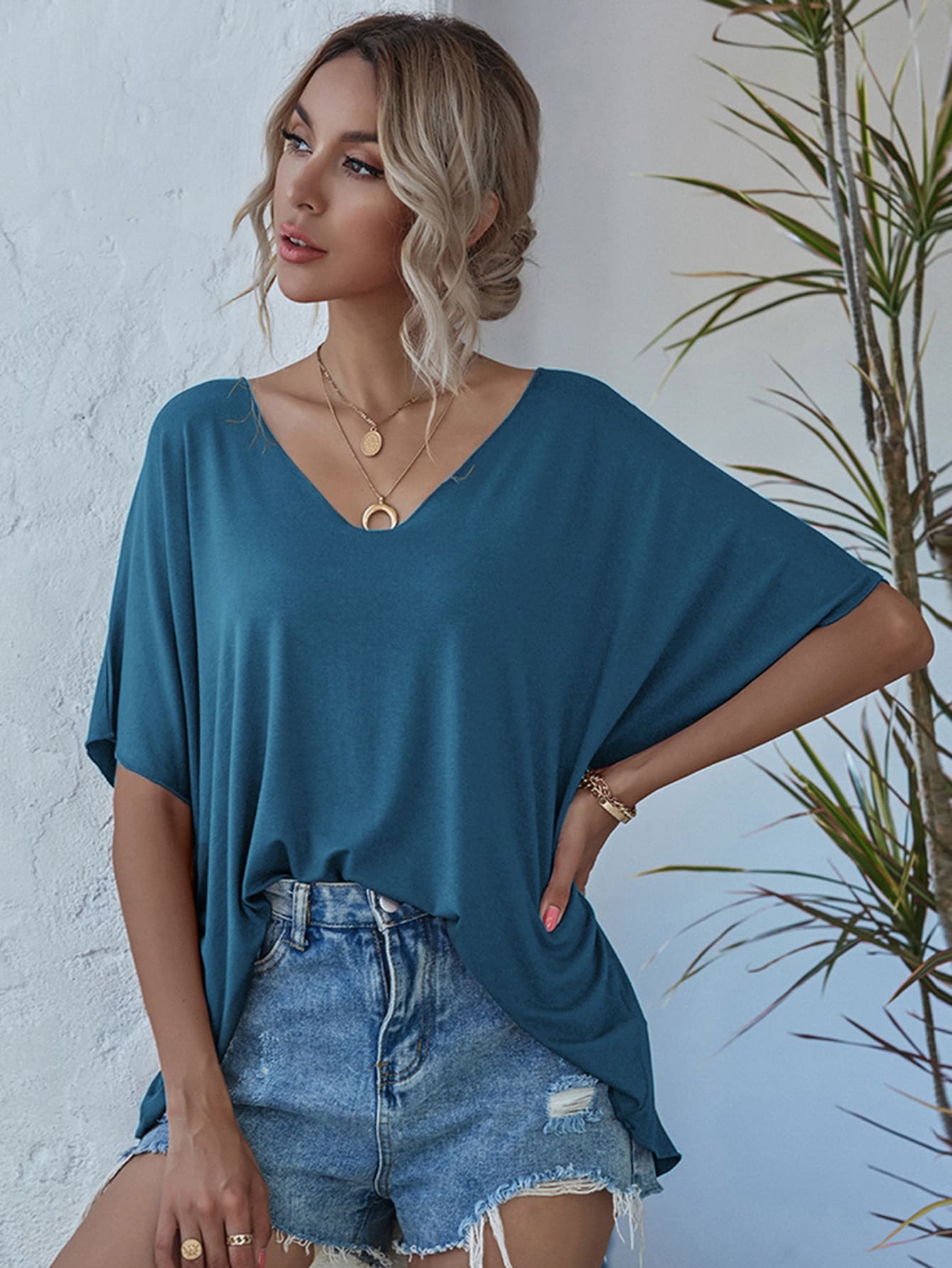 V-neck Batwing Sleeve Slouchy Tee