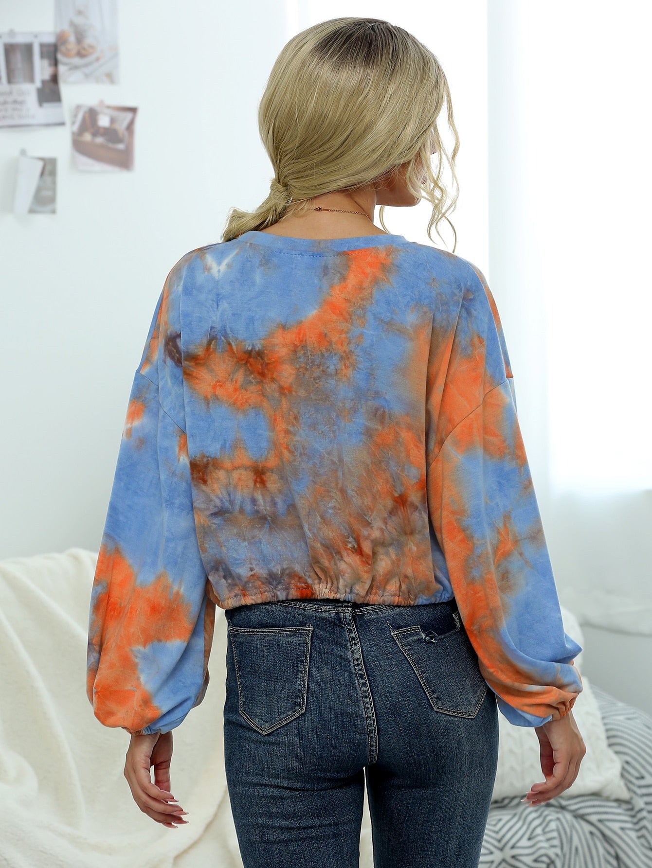 Tie Dye Drawstring Hem Lantern Sleeve Sweatshirt