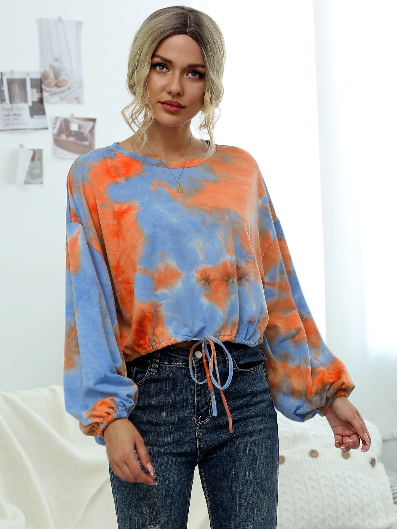 Tie Dye Drawstring Hem Lantern Sleeve Sweatshirt