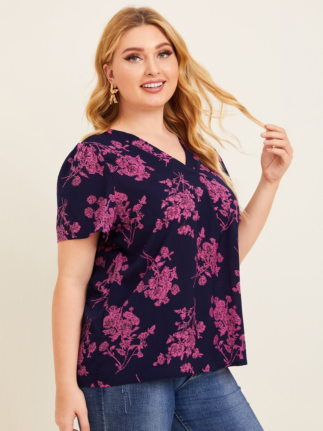 Plus Fold Pleated Detail Floral Top