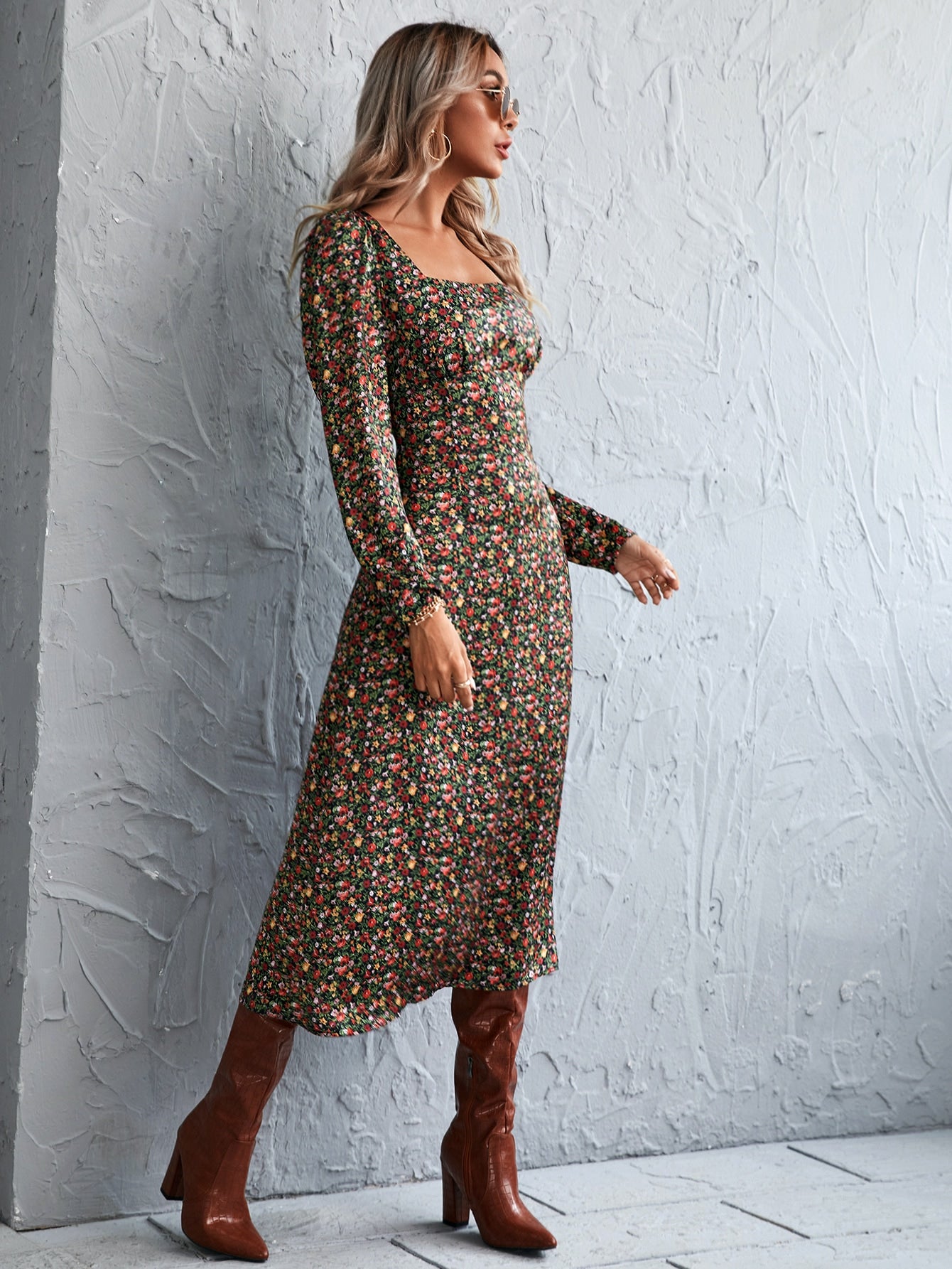 Square Neck Ditsy Floral Dress Without Belt