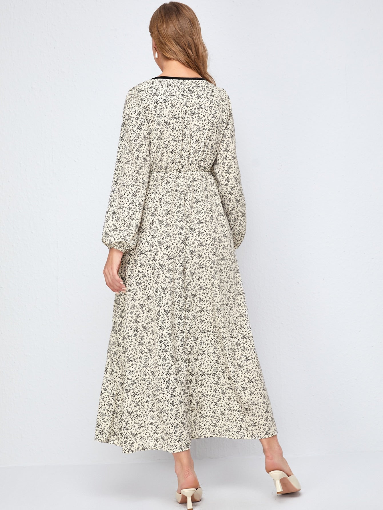 Contrast Binding Ditsy Floral A-line Dress
