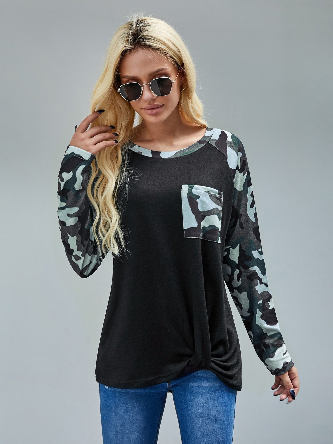 Twist Hem Contrast Camo Raglan Sleeve Tee