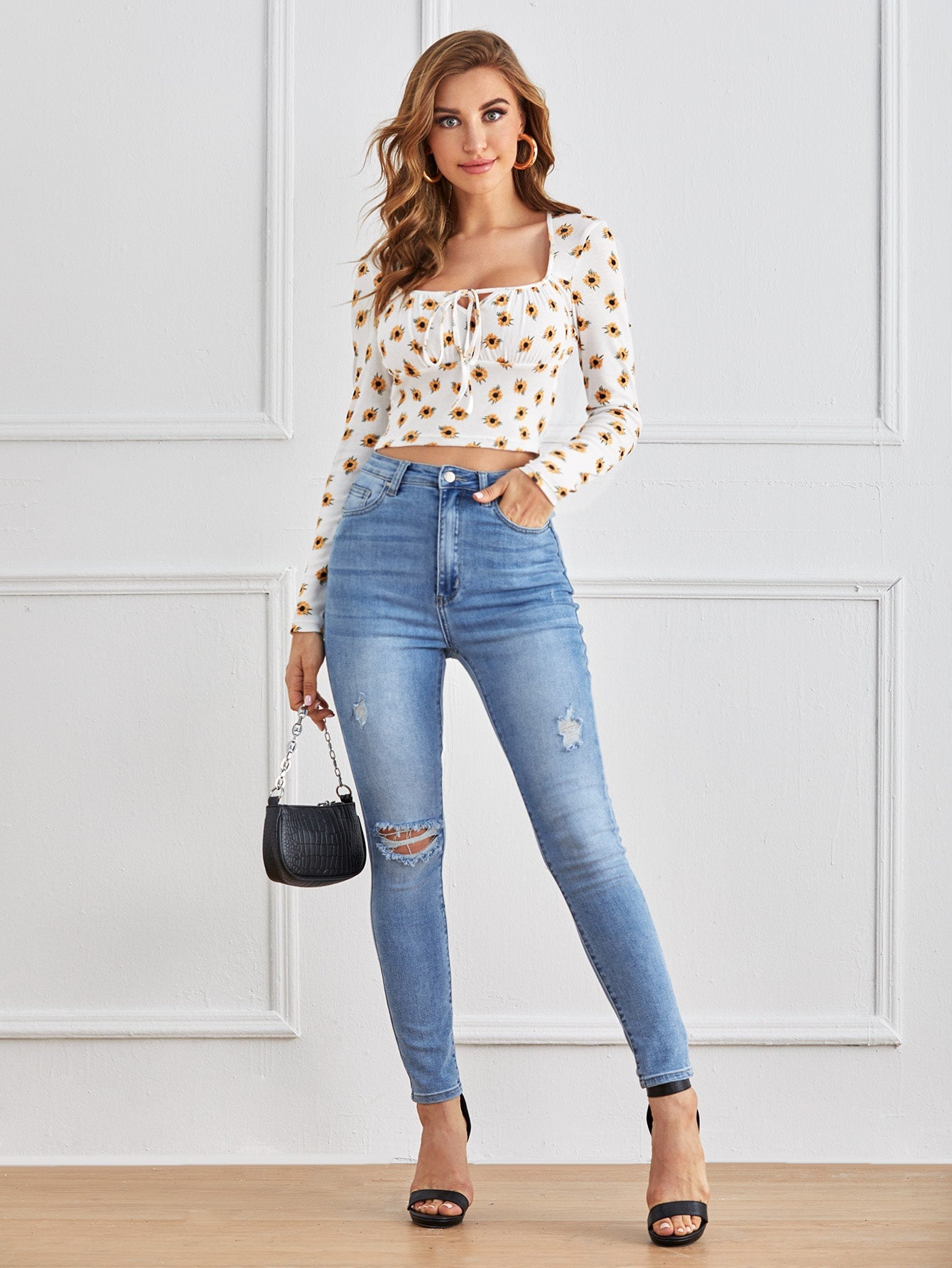 Tie Front Floral Crop Top