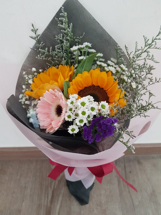 Ayna - 2 Sunflower, 1 Gerbera Bouquet Mix | Amy's Cart Singapore