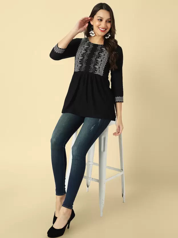 Casual Regular Sleeves Printed Women Black Top