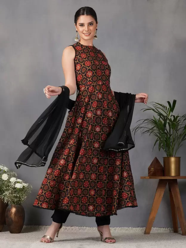 Women Black Red Pure Cotton Kurta, Pant And Dupatta Set