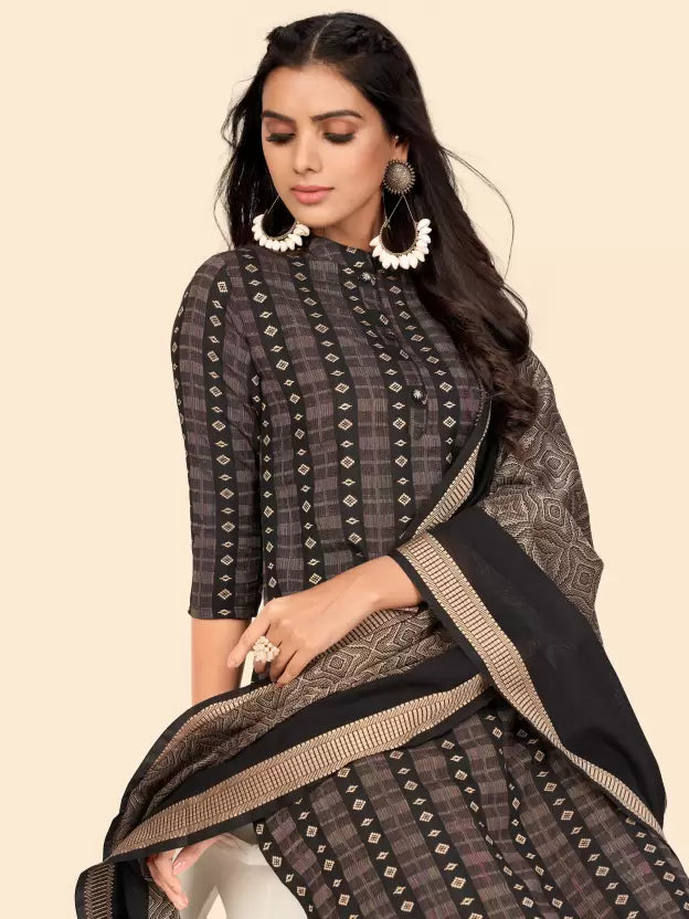 Women Pure Cotton  Kurta, Pant And Dupatta Set