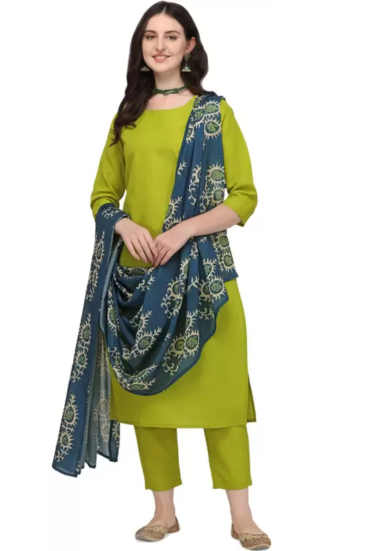Women Green Cotton Kurta set with Dupatta