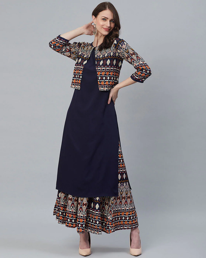 Women Ethnic Printed Straight Kurta Set with Shrug