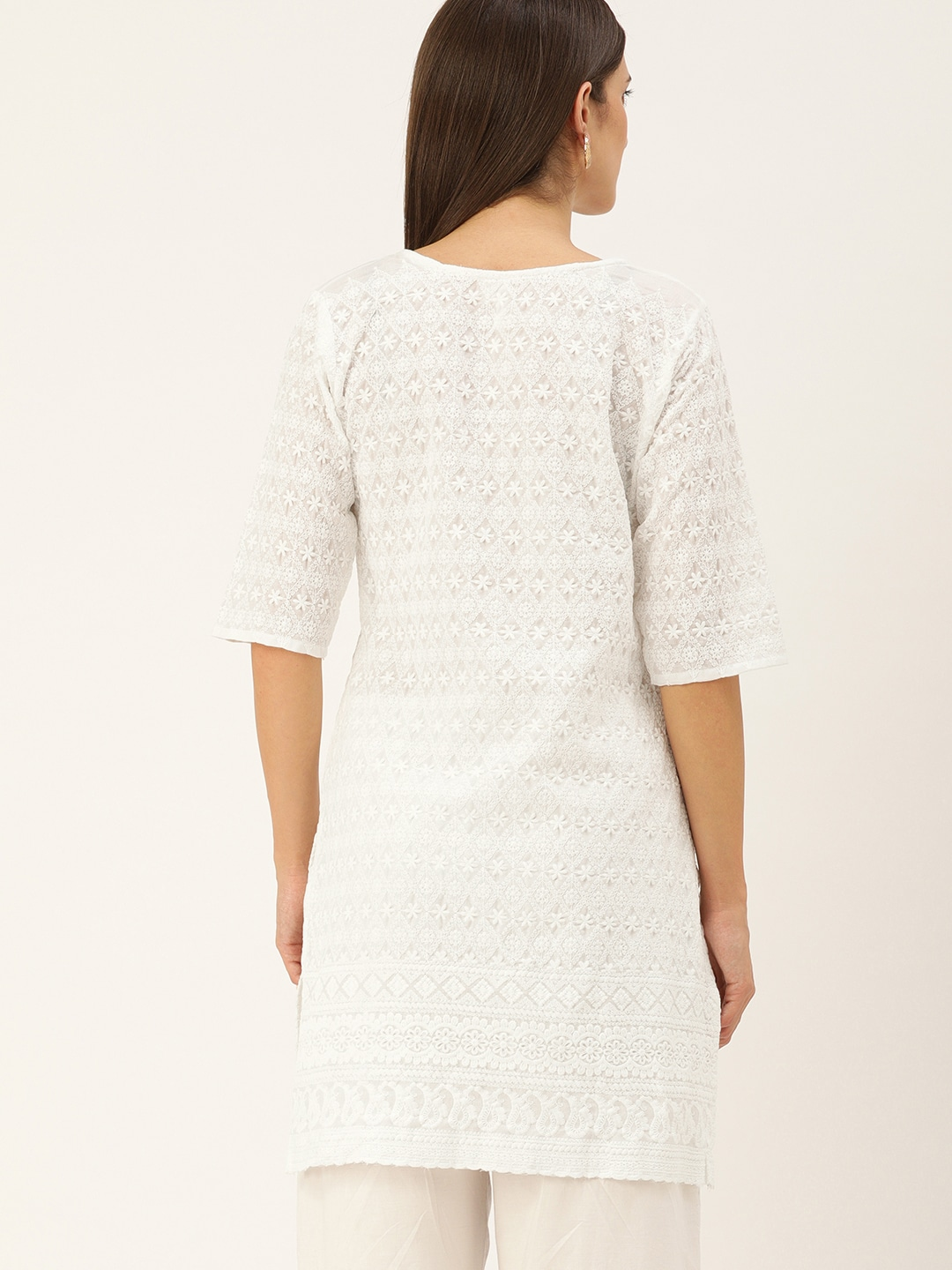 White Embroidered Chikankari Kurti