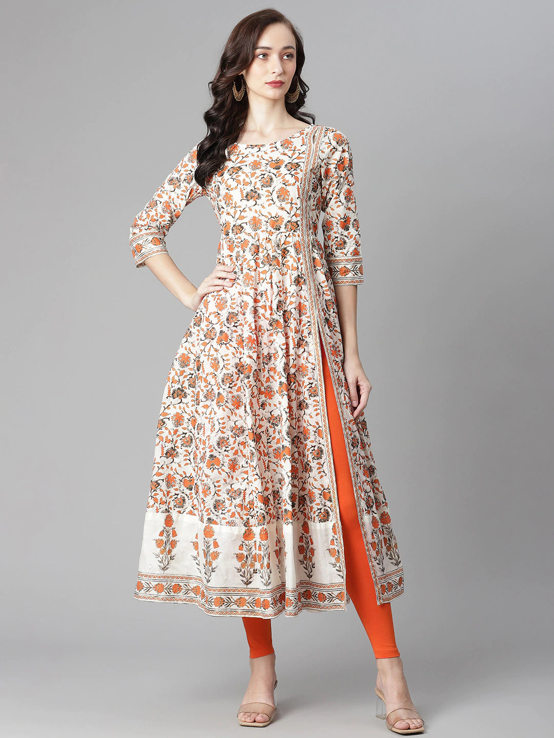 Women White & Orange Printed Cotton Kurta Set