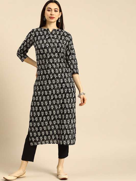 Women Black Printed Cotton Kurta Set