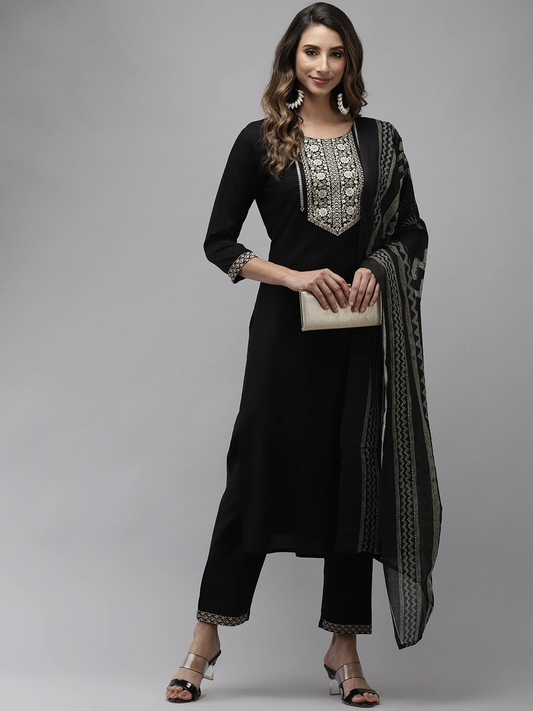 Women Black Floral Yoke Design Kurta Set