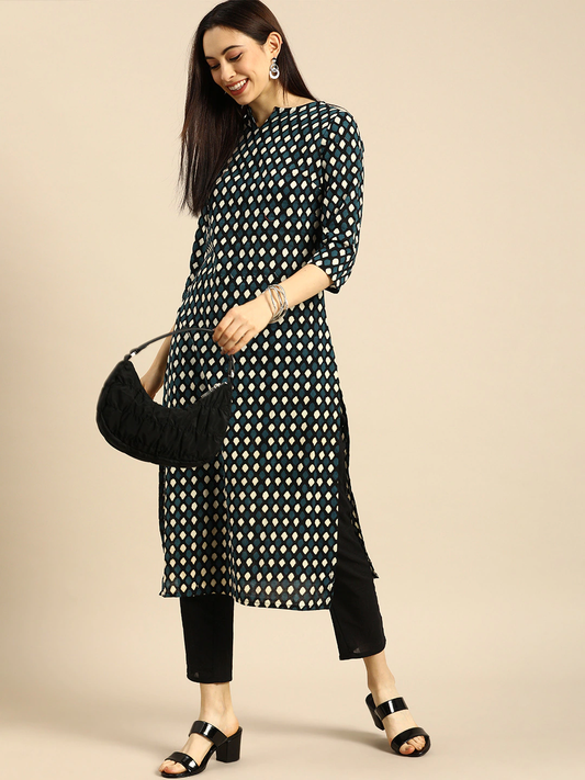 Women Black Pure Cotton Kurta Set