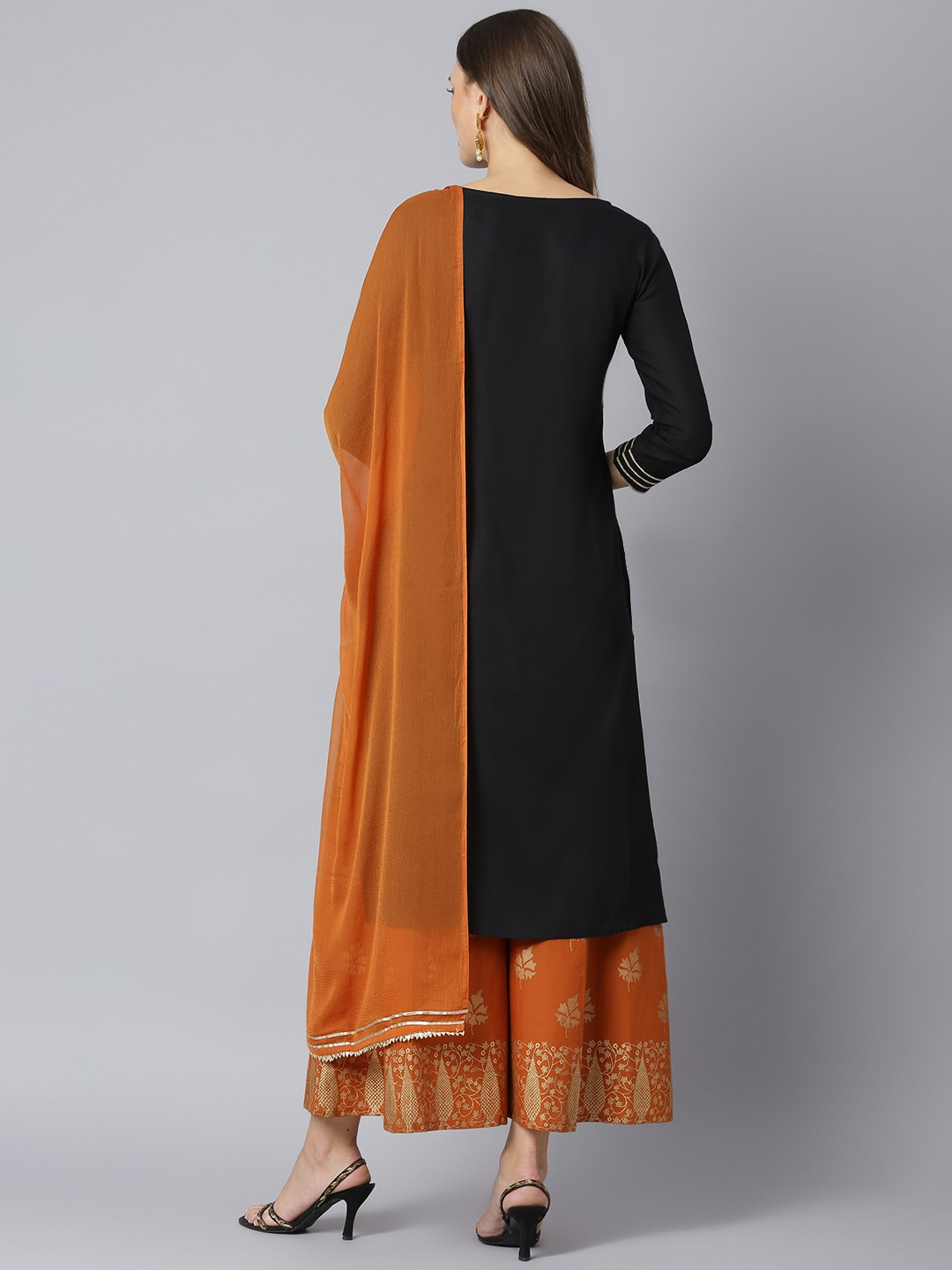 Women Black Woven Design Kurta Set