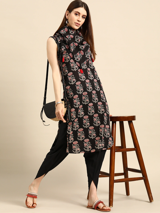 Women Black Kurta with Dhoti Pants