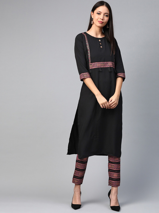 Women Black Kurta with Trousers